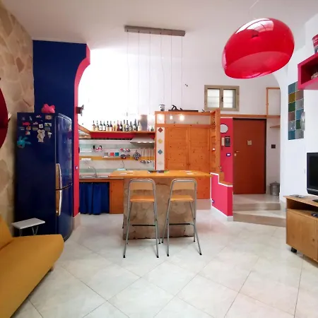 Apartamento Rainbow House Bari